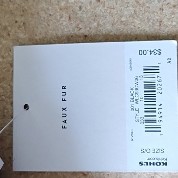 Lauren Conrad faux fur stole - Picture 3 of 5